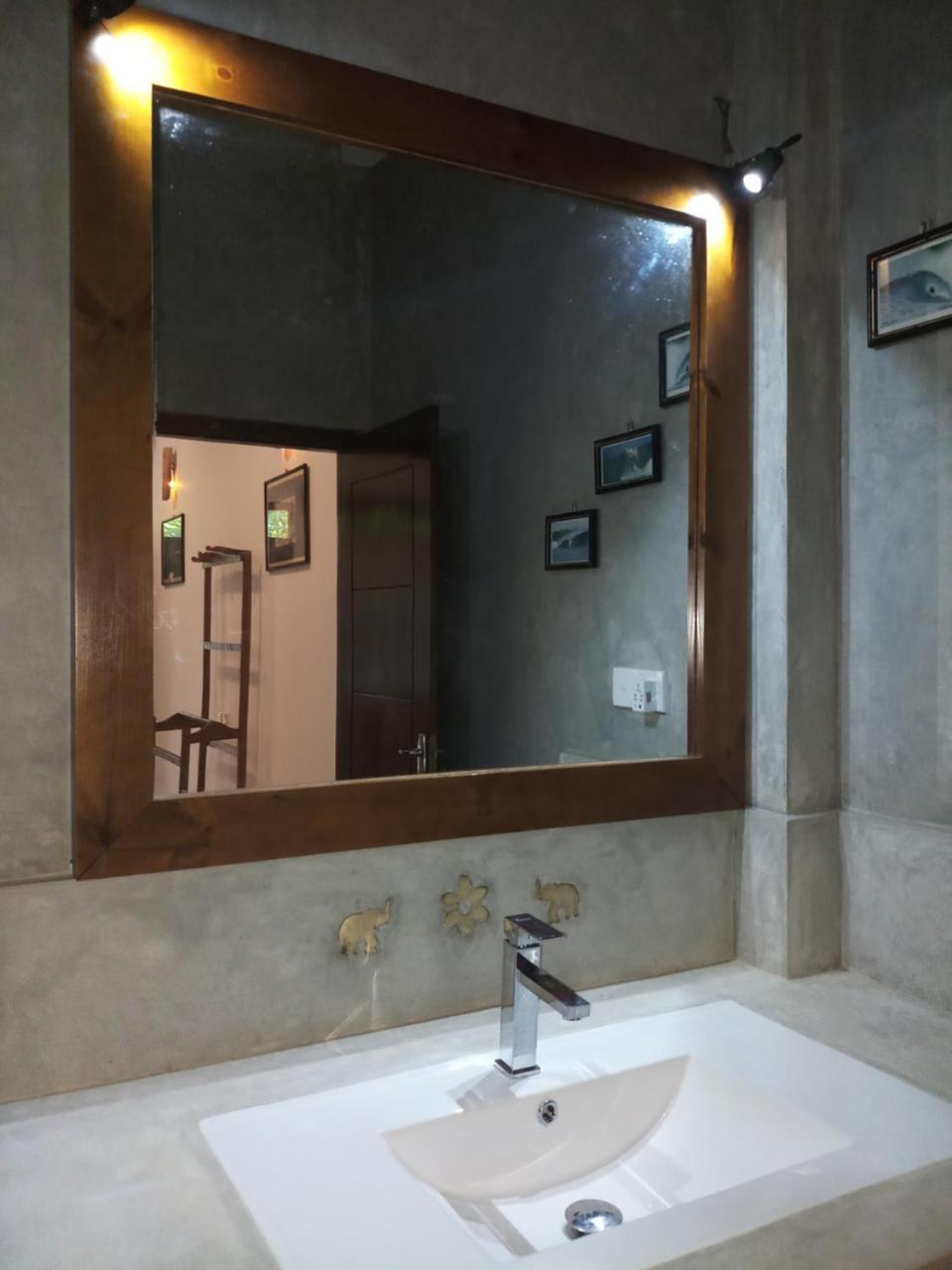 Ramya Nest Inn Мириса Екстериор снимка
